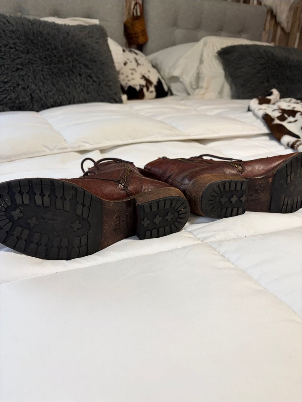 Frye Brown Leather Lace-Up Women's Boots - Picture 2 of 4
